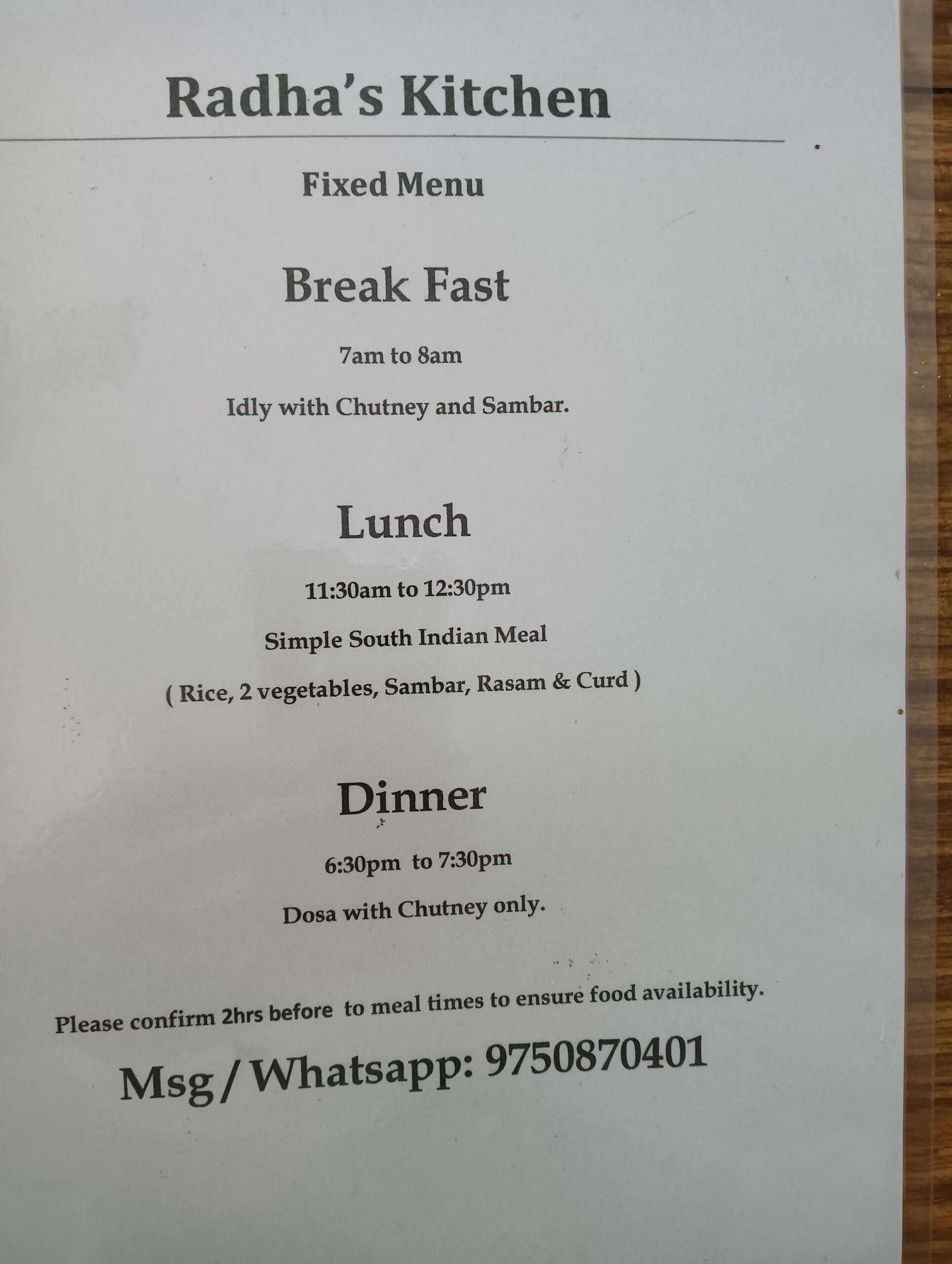 Radha's Kitchenのメニュー表